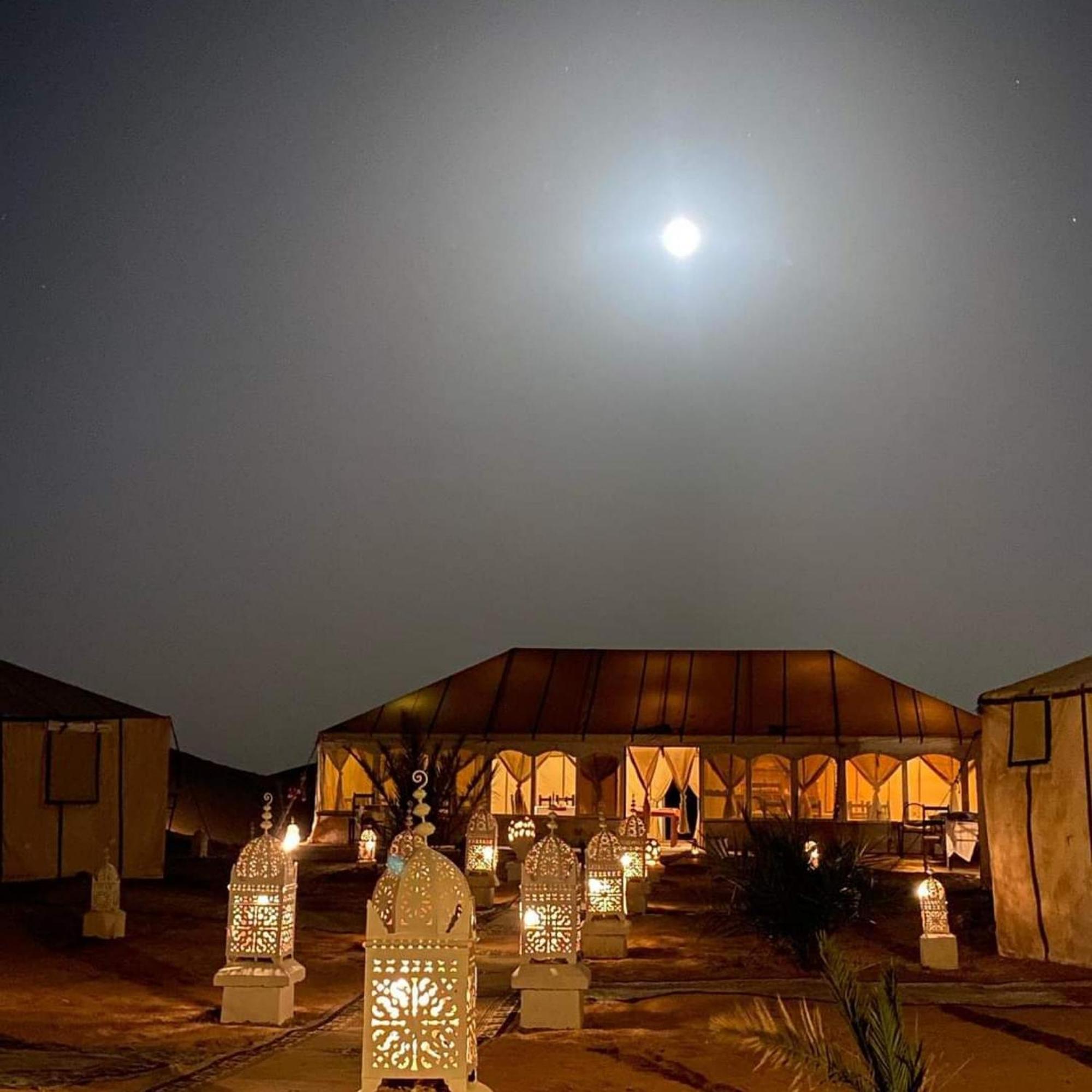 Desert Lover'S Luxury Camp เมอร์ซูกา ภายนอก รูปภาพ
