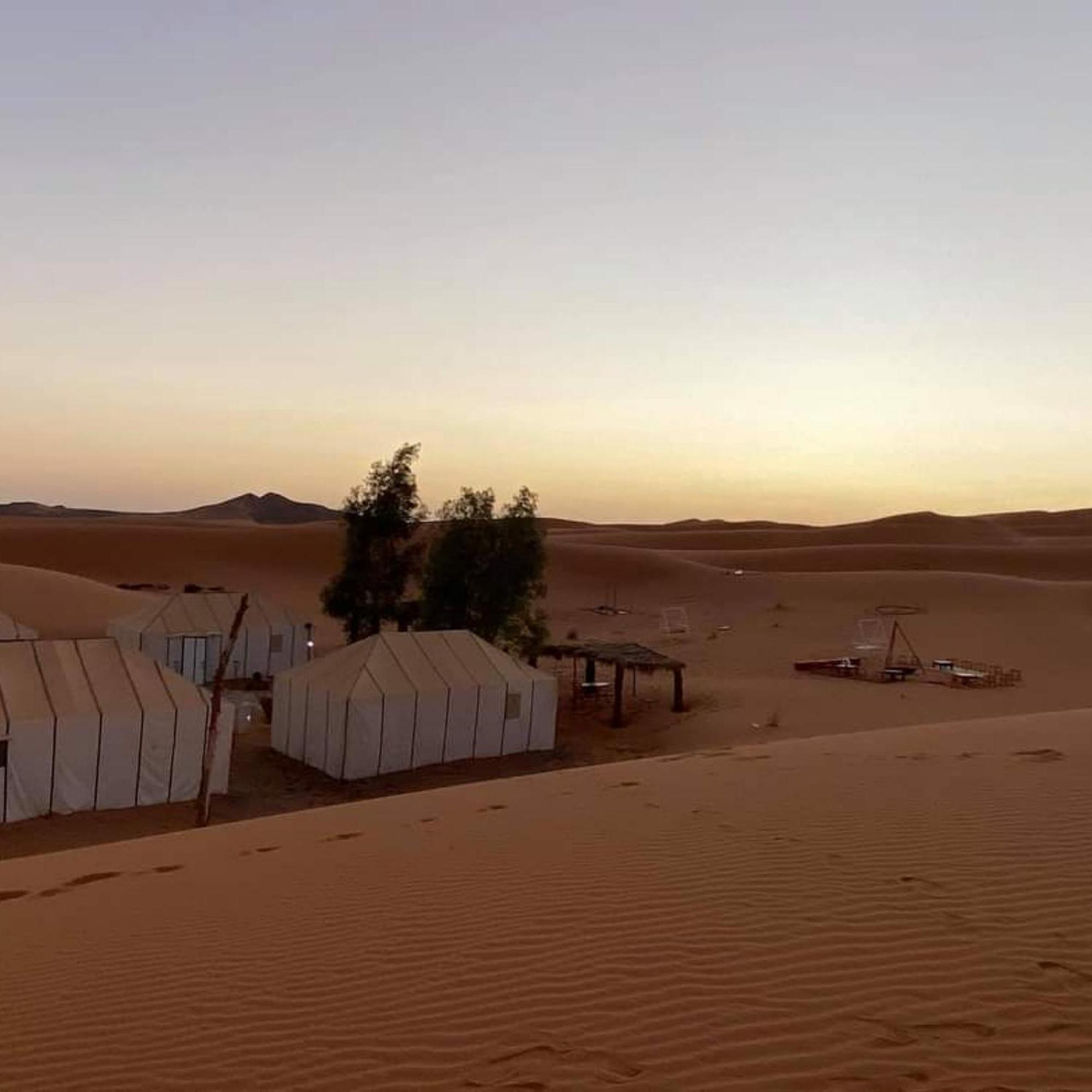 Desert Lover'S Luxury Camp เมอร์ซูกา ภายนอก รูปภาพ