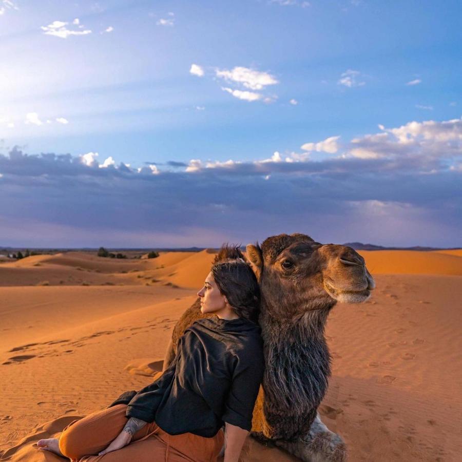 Desert Lover'S Luxury Camp เมอร์ซูกา ภายนอก รูปภาพ